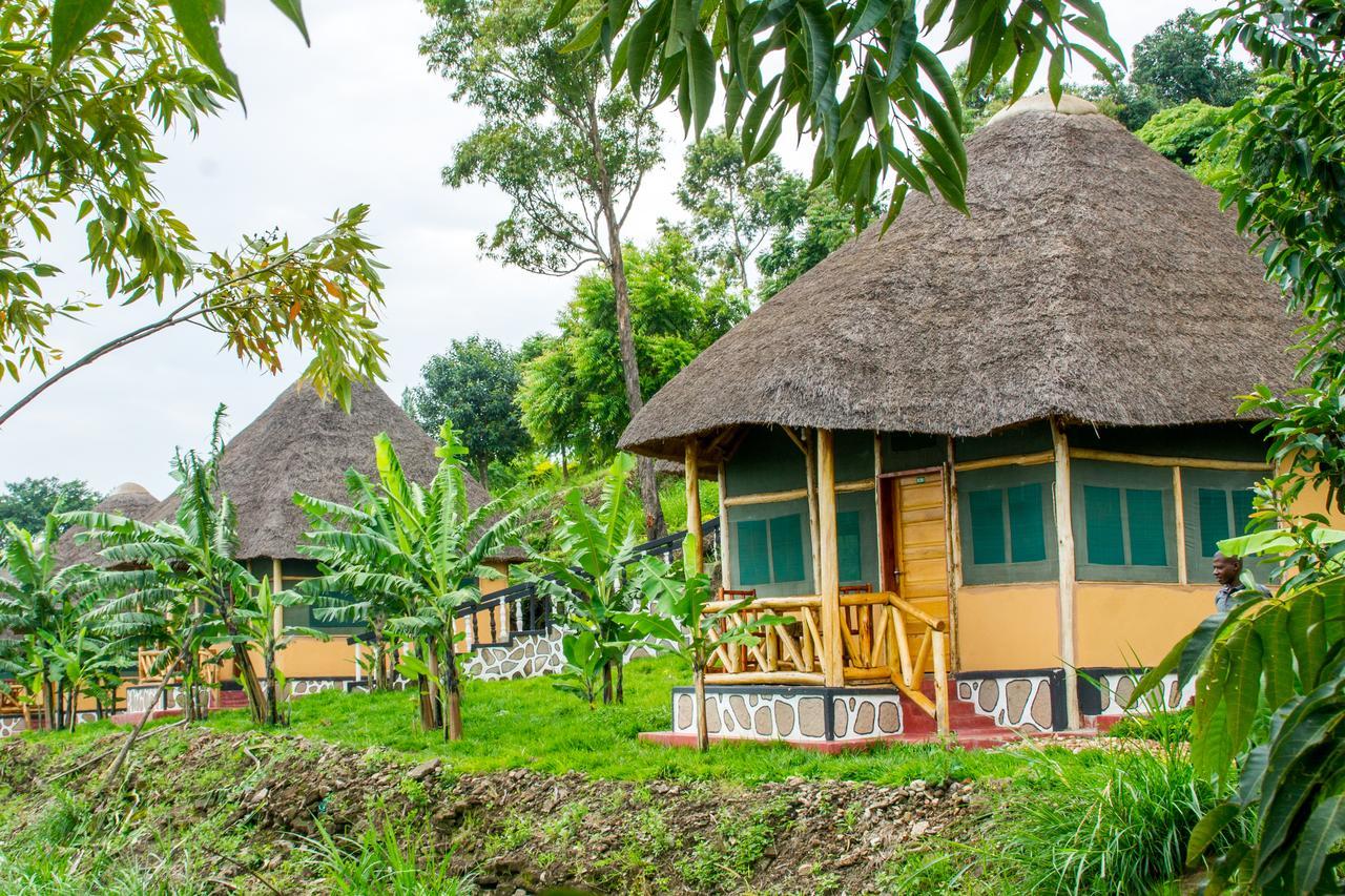 Queen Elizabeth Pvt Lodge Kichwamba Extérieur photo