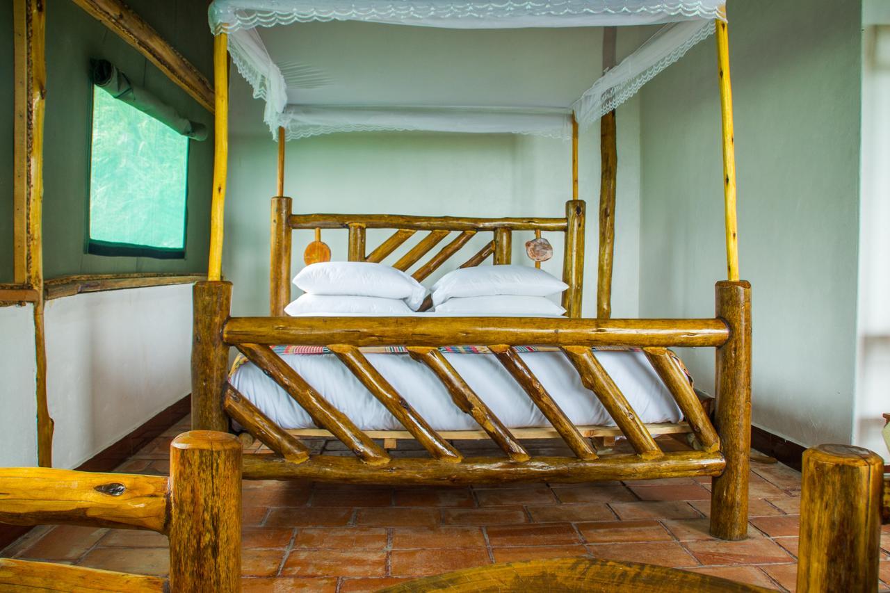 Queen Elizabeth Pvt Lodge Kichwamba Extérieur photo